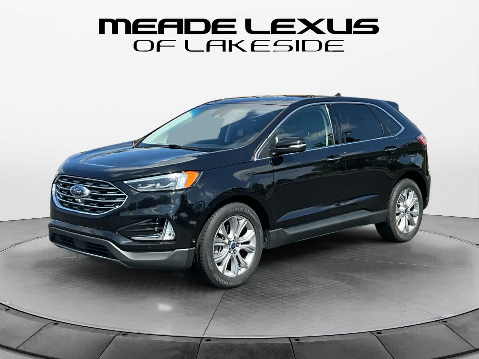 2020 Ford Edge Titanium