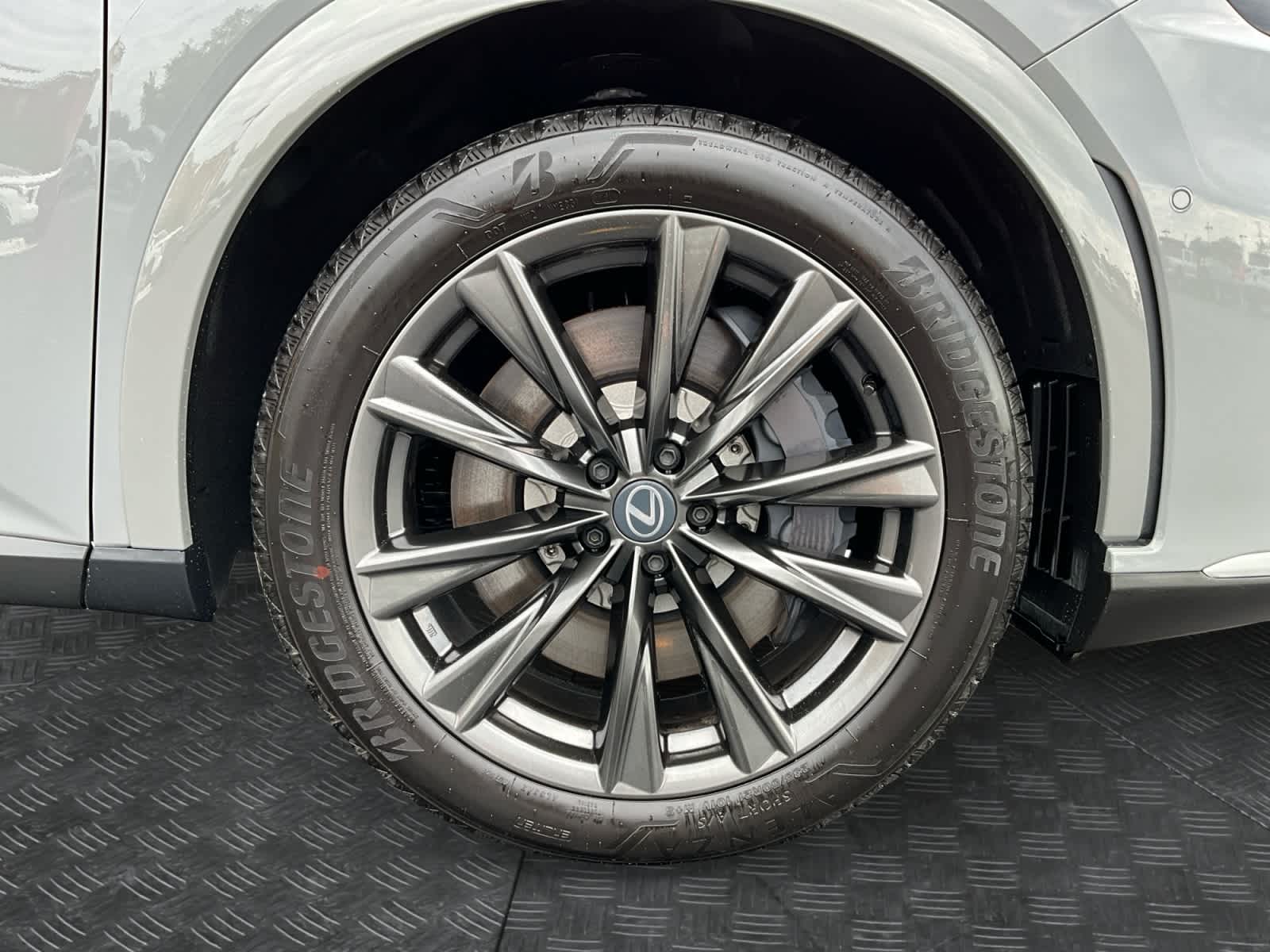 2026 Lexus RX F SPORT Handling