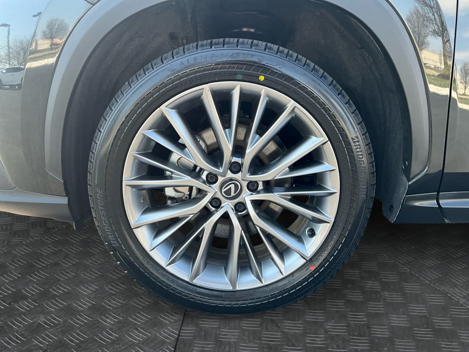 2025 Lexus NX 350h Premium