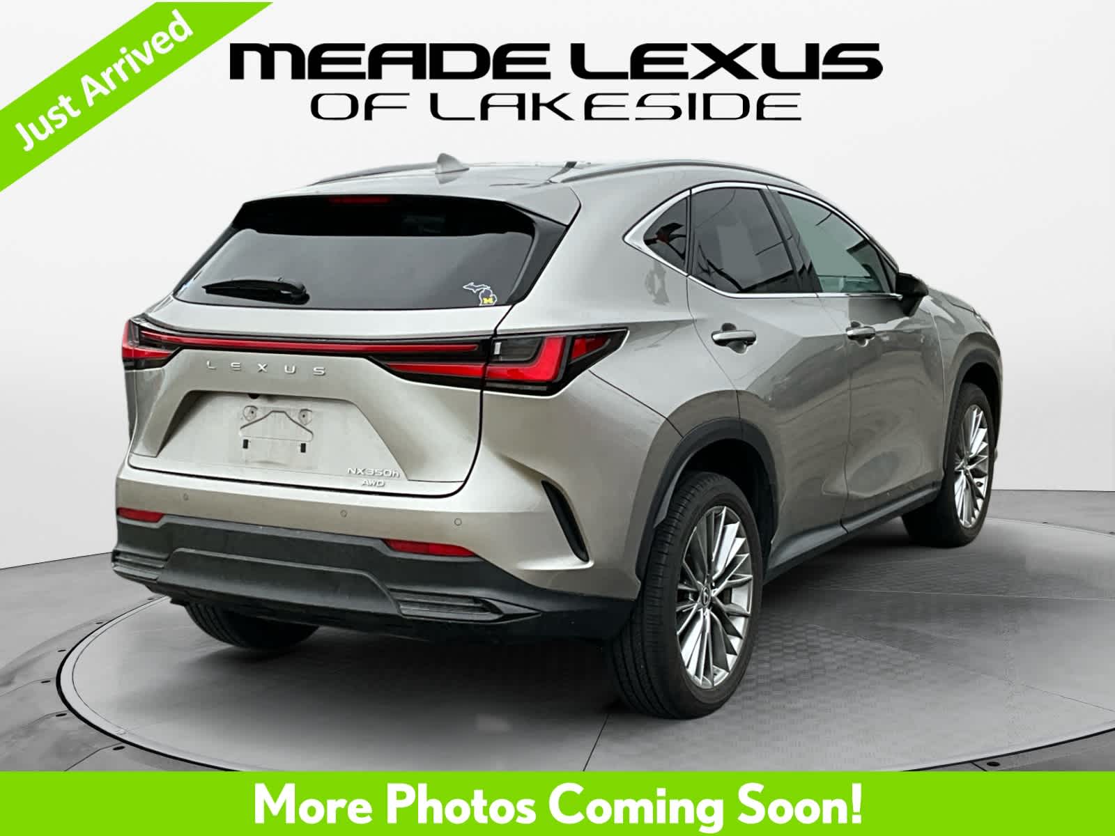 2022 Lexus NX 350h Luxury