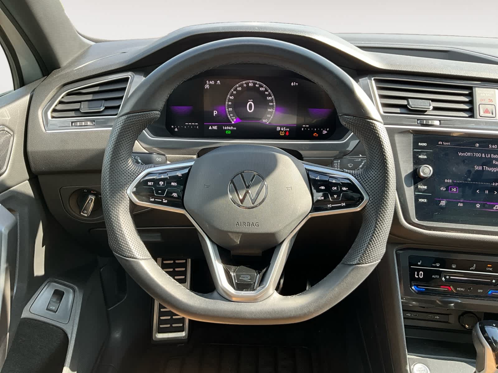 2024 Volkswagen Tiguan SE R-Line Black