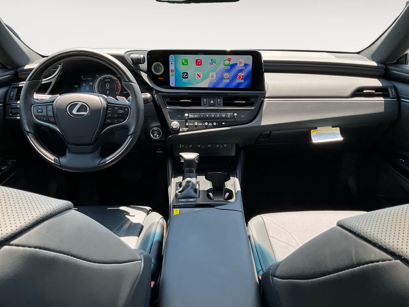 2025 Lexus ES 300h Luxury