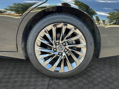 2025 Lexus ES 300h Luxury