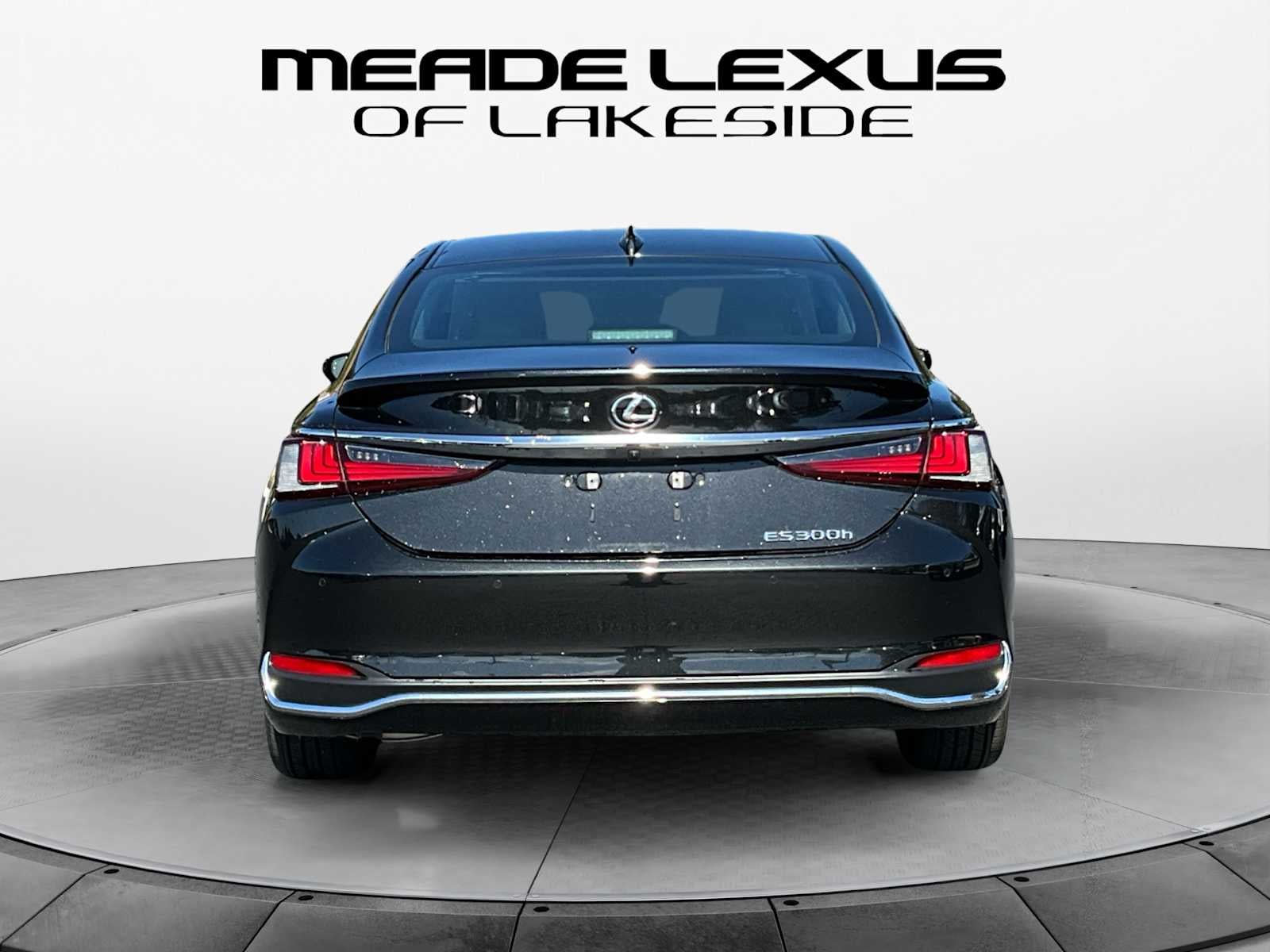 2025 Lexus ES 300h Ultra Luxury