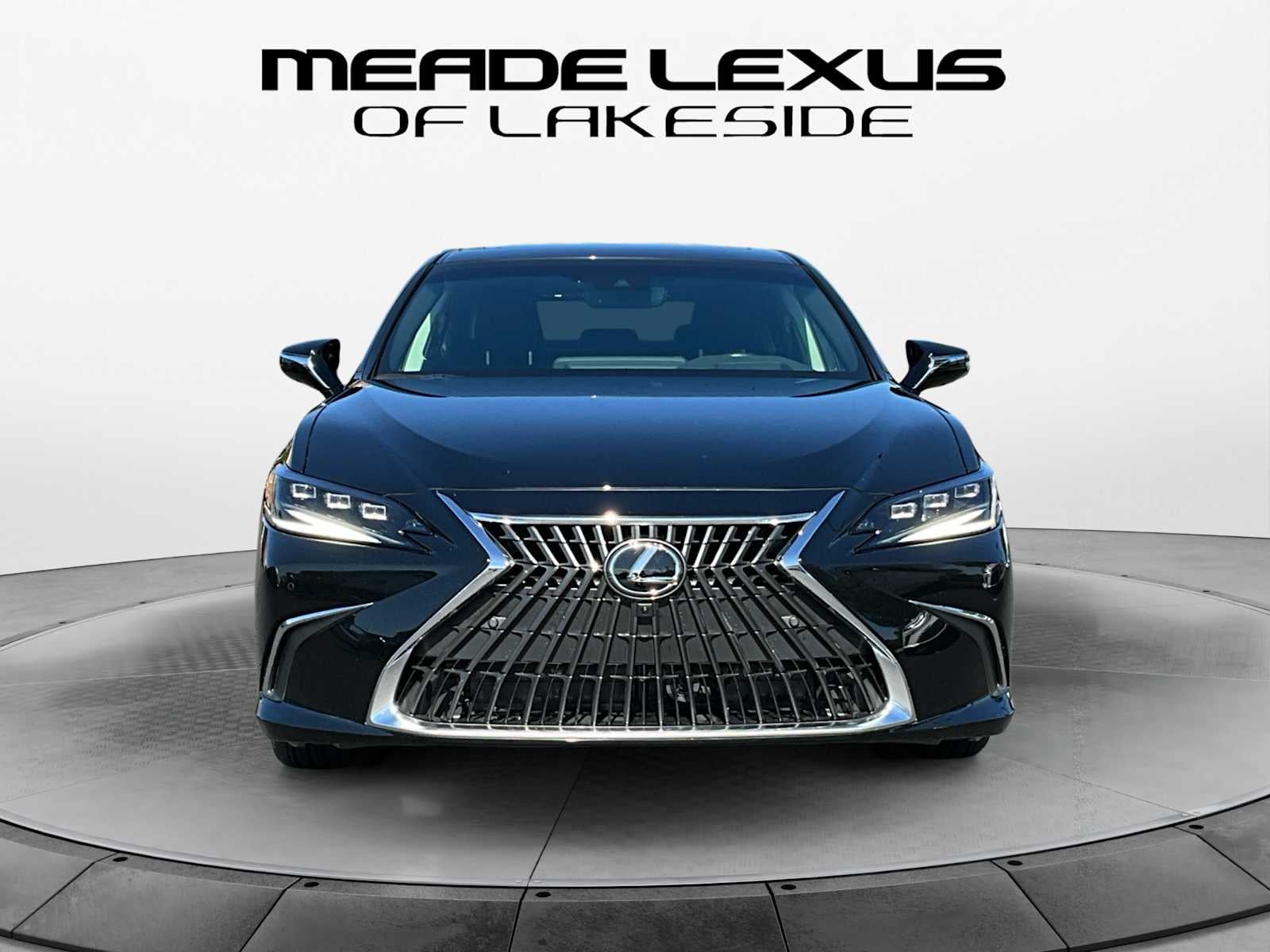 2025 Lexus ES 300h Ultra Luxury
