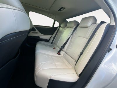 2025 Lexus ES 350 Ultra Luxury
