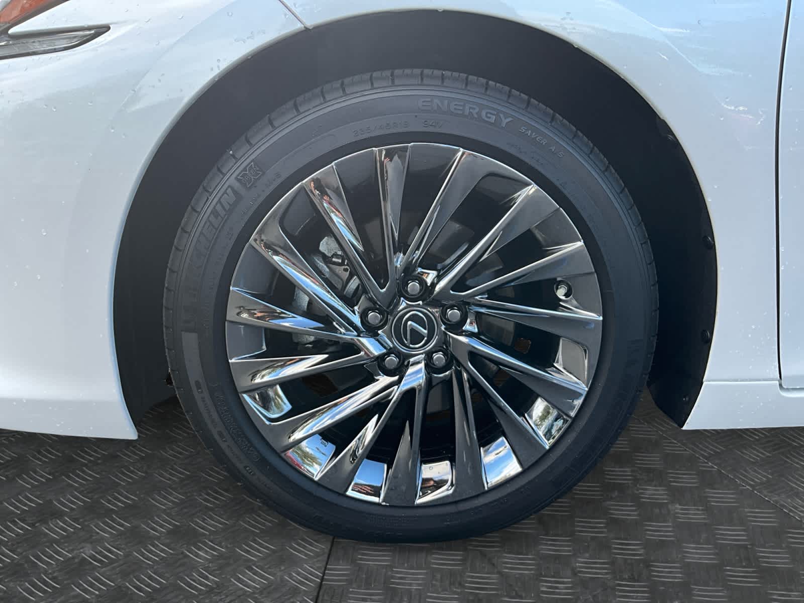 2025 Lexus ES 350 Ultra Luxury