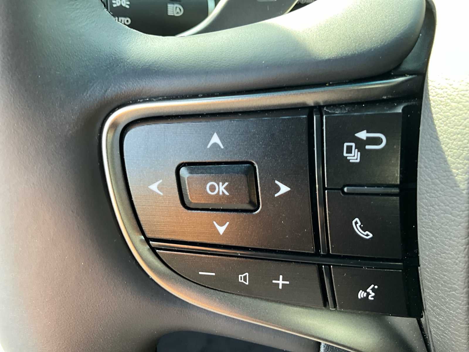2025 Lexus ES 350 Ultra Luxury