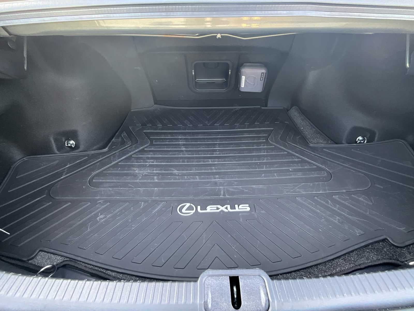 2025 Lexus ES 350 Ultra Luxury