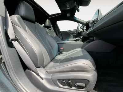 2023 Lexus ES 350 F SPORT Handling