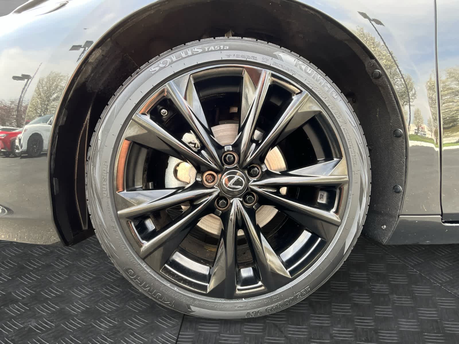 2023 Lexus ES 350 F SPORT Handling