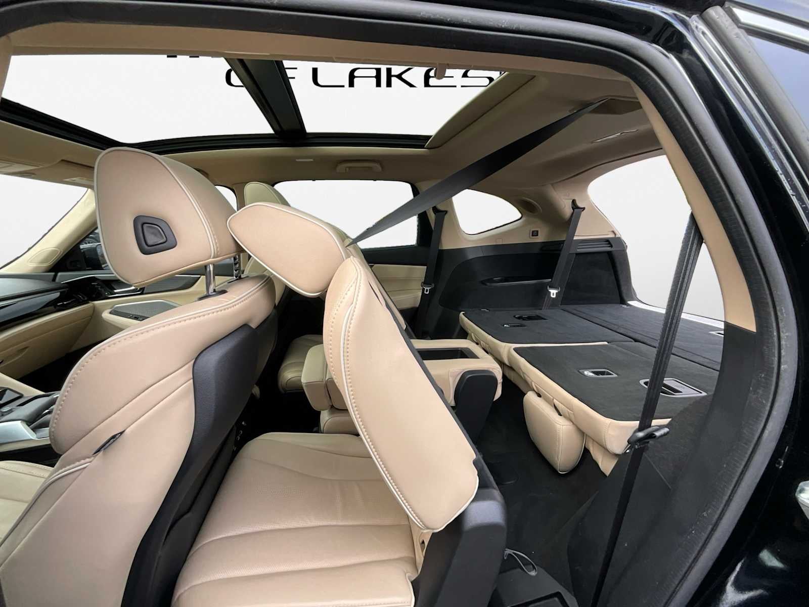 2023 Acura MDX w/Advance Package