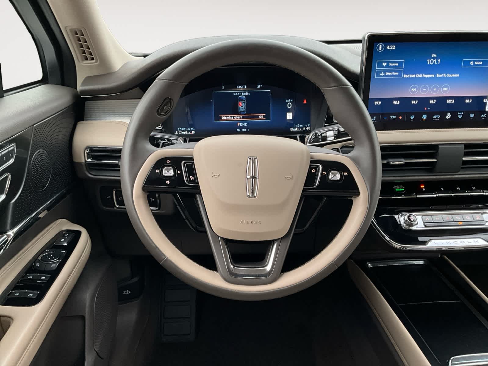 2023 Lincoln Corsair Standard