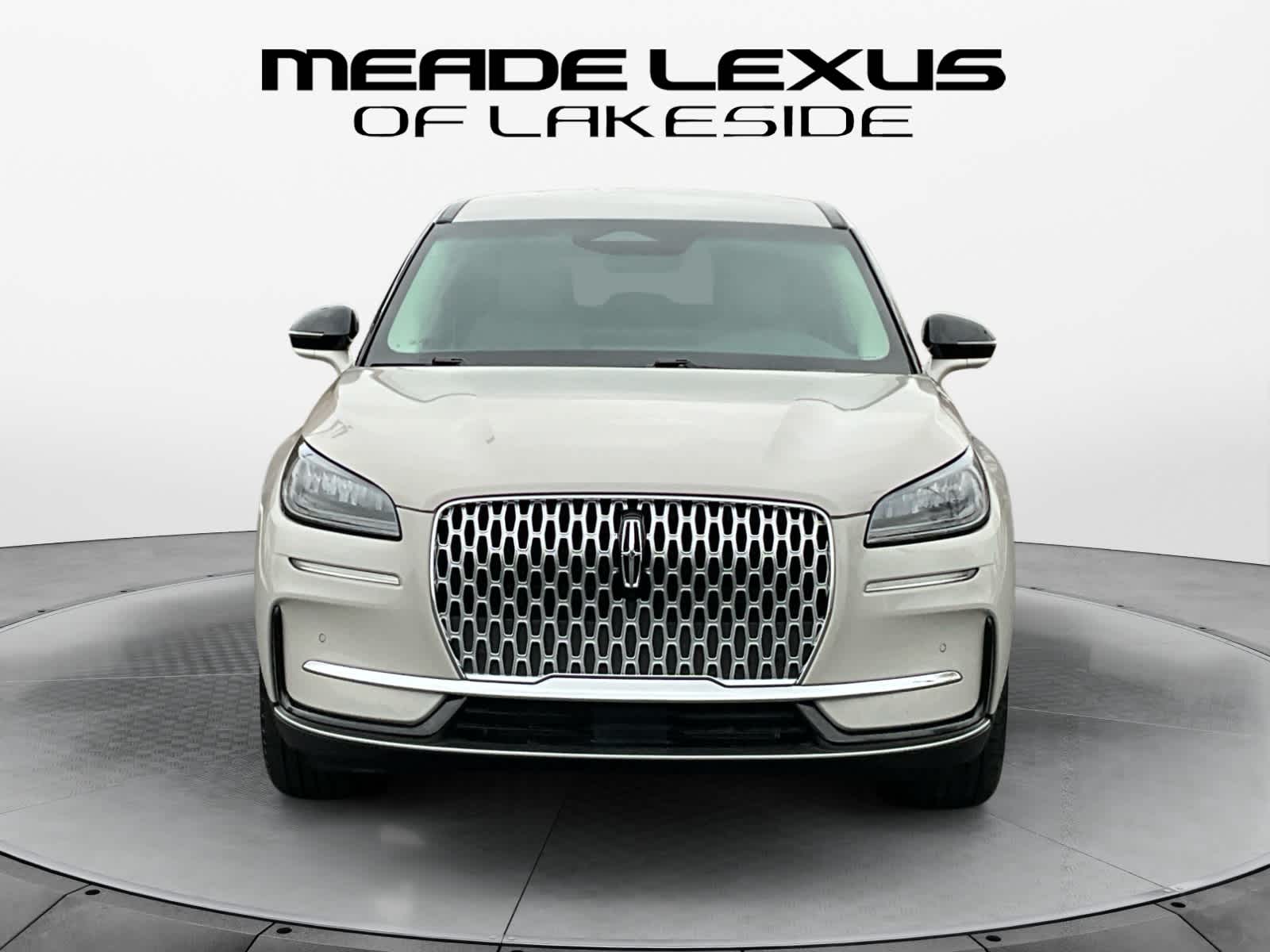 2023 Lincoln Corsair Standard