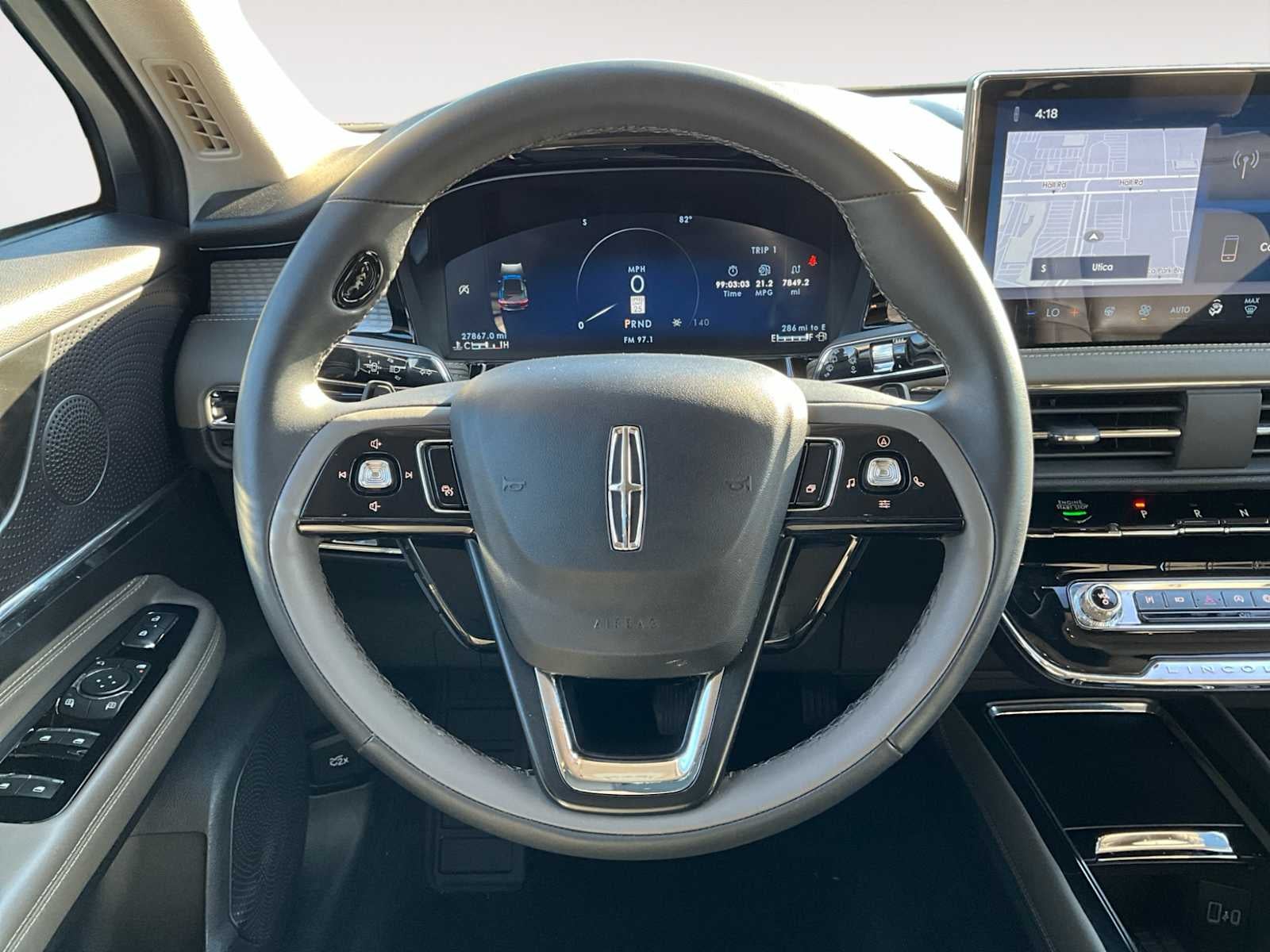 2023 Lincoln Corsair Standard