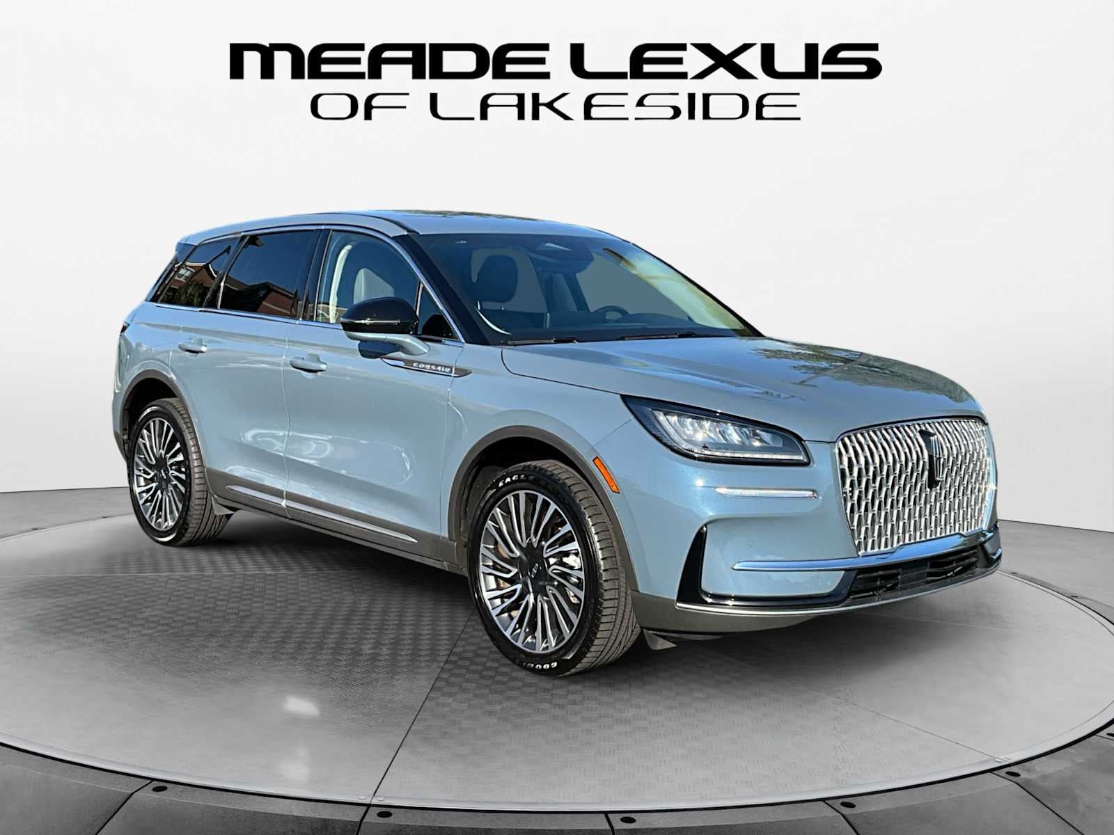 2023 Lincoln Corsair Standard