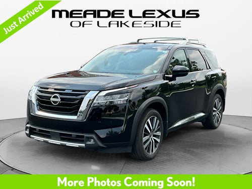 2022 Nissan Pathfinder Platinum