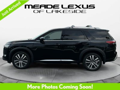 2022 Nissan Pathfinder Platinum