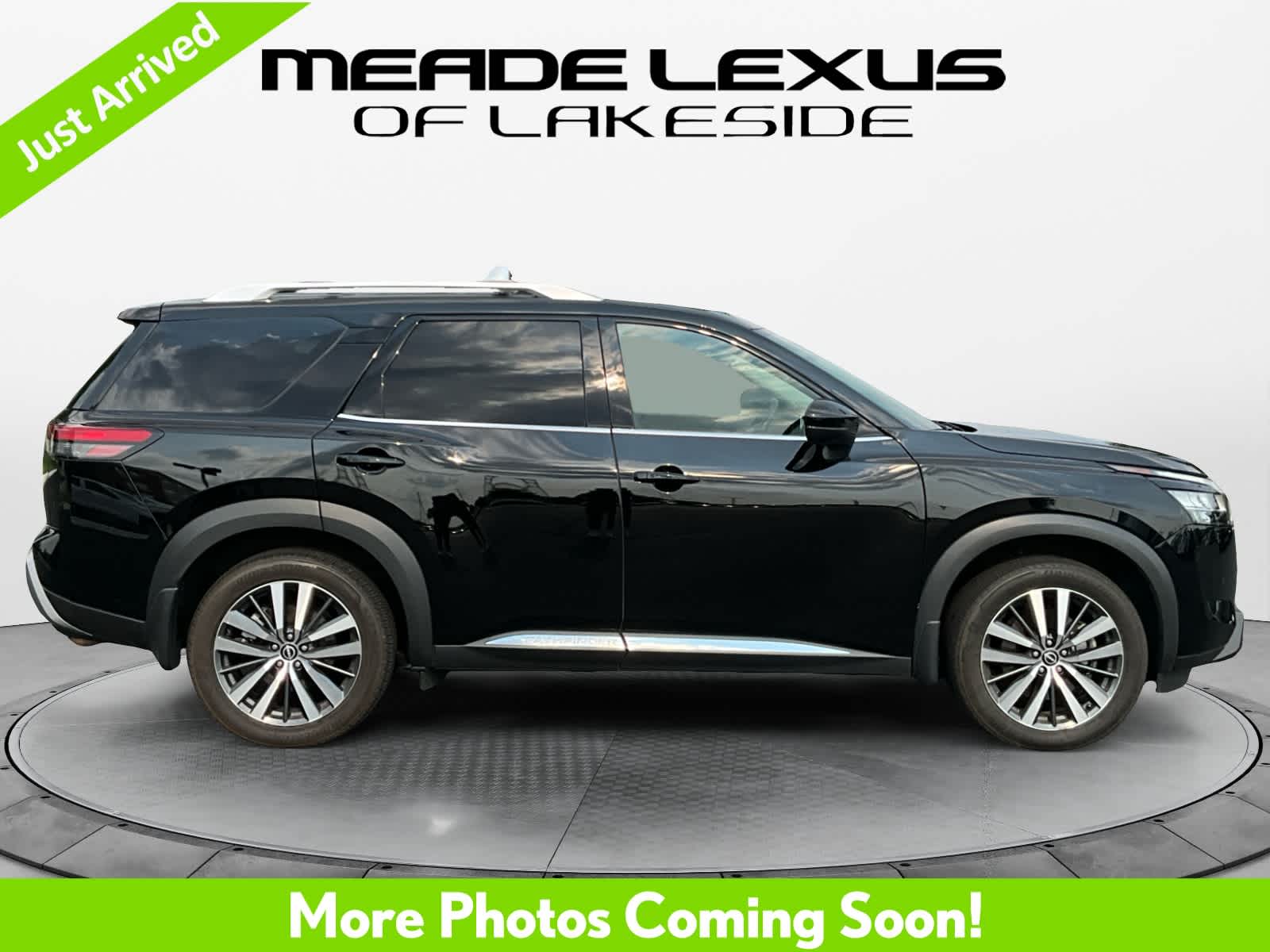 2022 Nissan Pathfinder Platinum