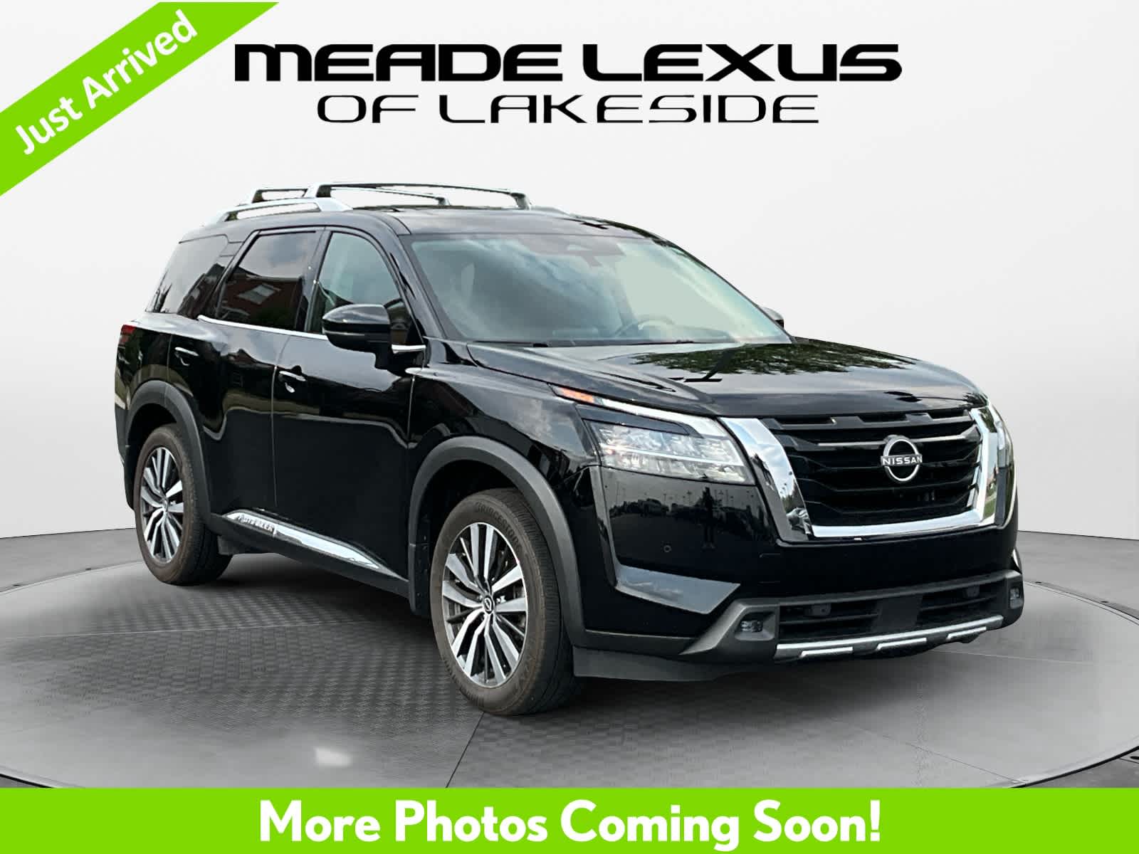 2022 Nissan Pathfinder Platinum