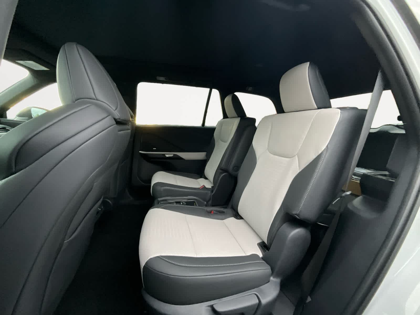 2026 Lexus TX 350 F SPORT Handling