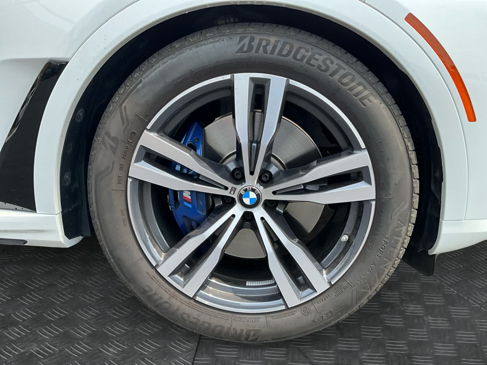 2026 BMW X7 xDrive40i xDrive40i