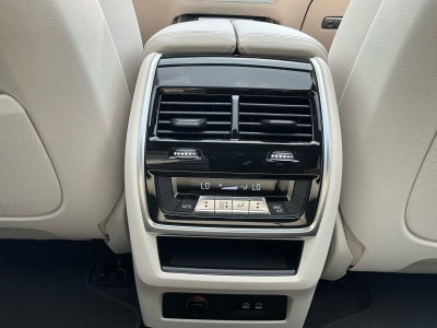 2026 BMW X7 xDrive40i xDrive40i