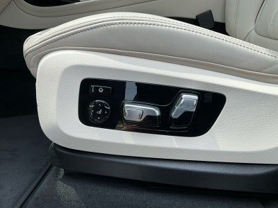 2026 BMW X7 xDrive40i xDrive40i