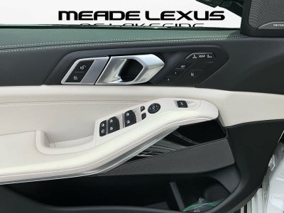 2026 BMW X7 xDrive40i xDrive40i