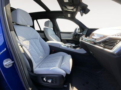 2024 BMW X5 M60i M60i