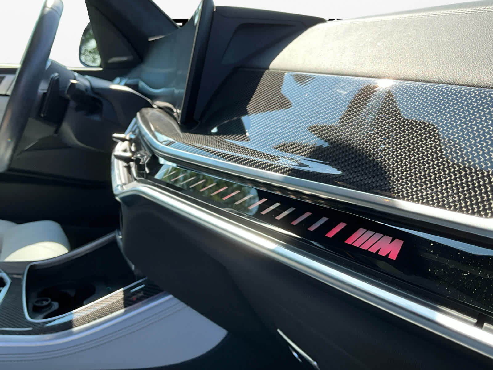 2024 BMW X5 M60i M60i