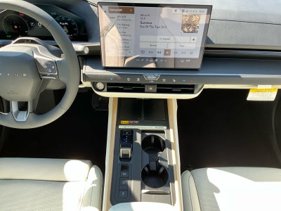 2026 Lexus ES 350e Luxury