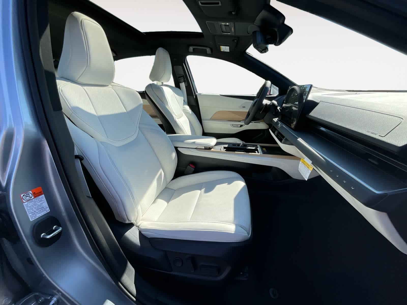2026 Lexus ES 350e Luxury
