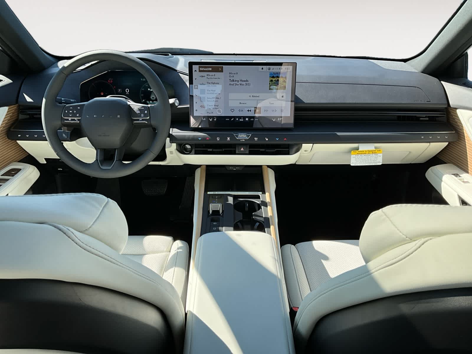 2026 Lexus ES 350e Luxury
