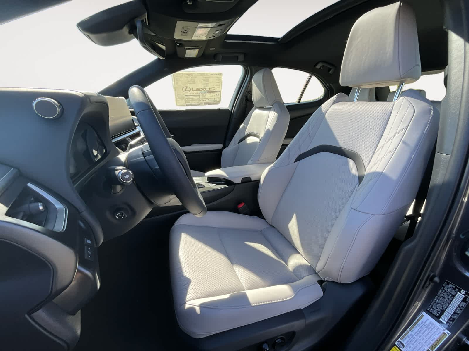 2026 Lexus UX 300h Premium