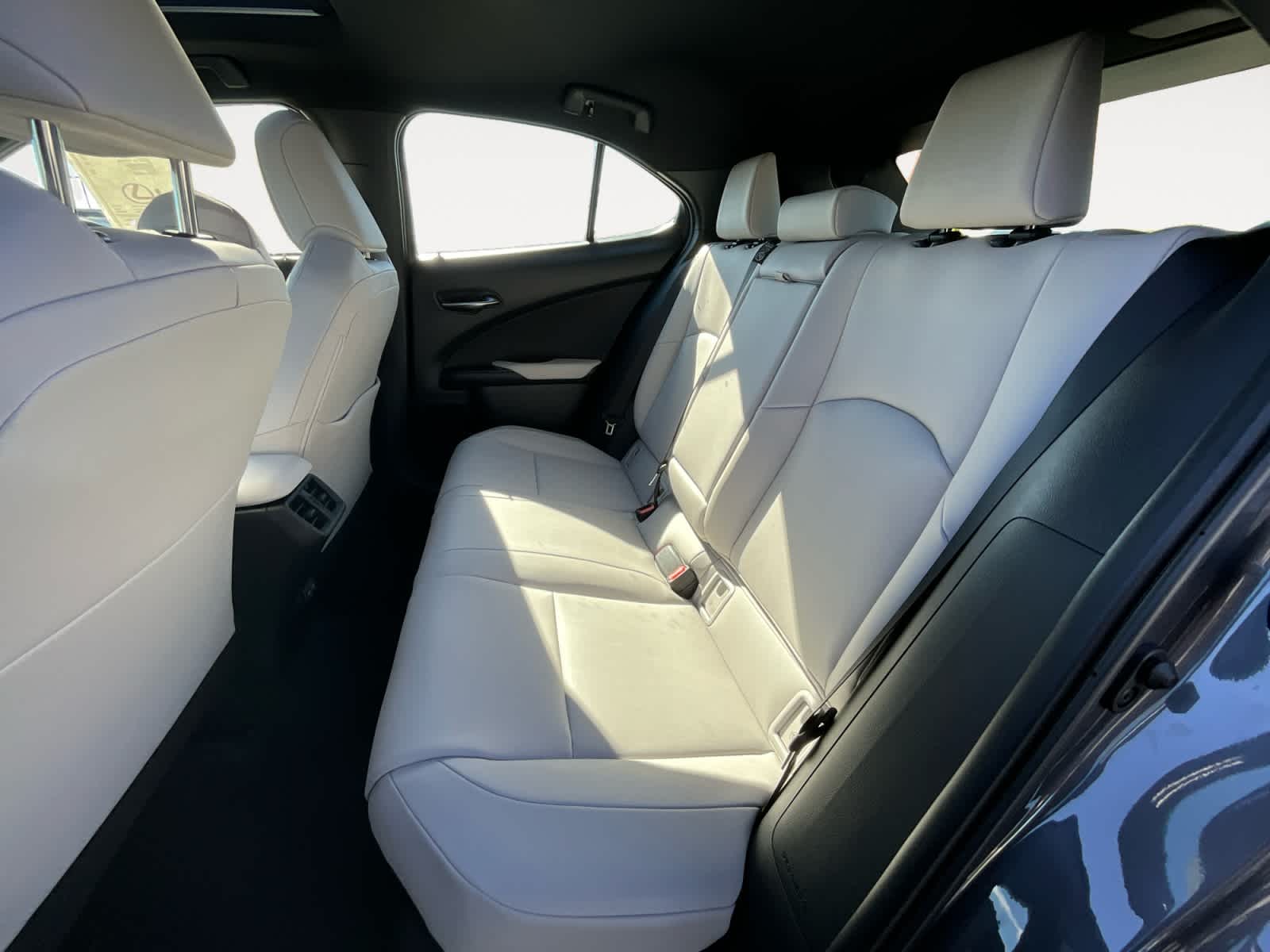 2026 Lexus UX 300h Premium