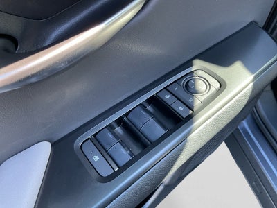 2026 Lexus UX 300h Premium