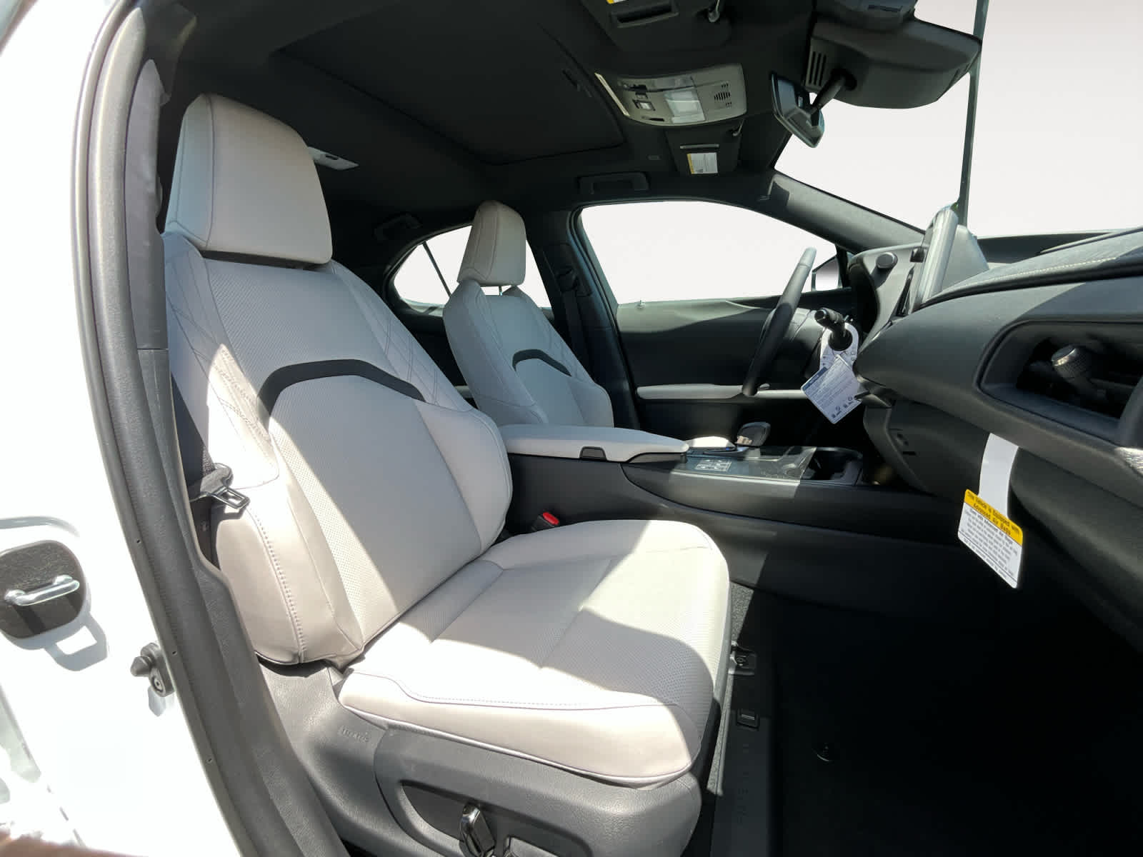 2026 Lexus UX 300h F SPORT Design