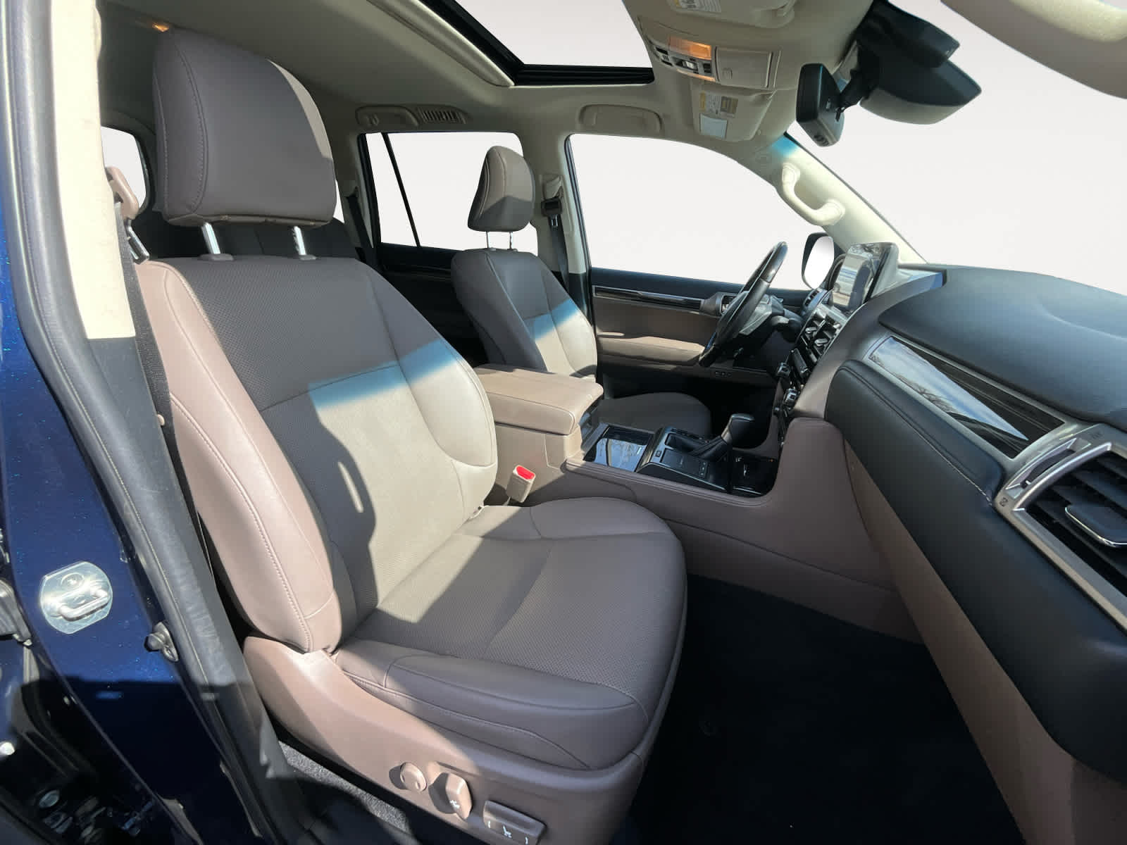 2023 Lexus GX Premium