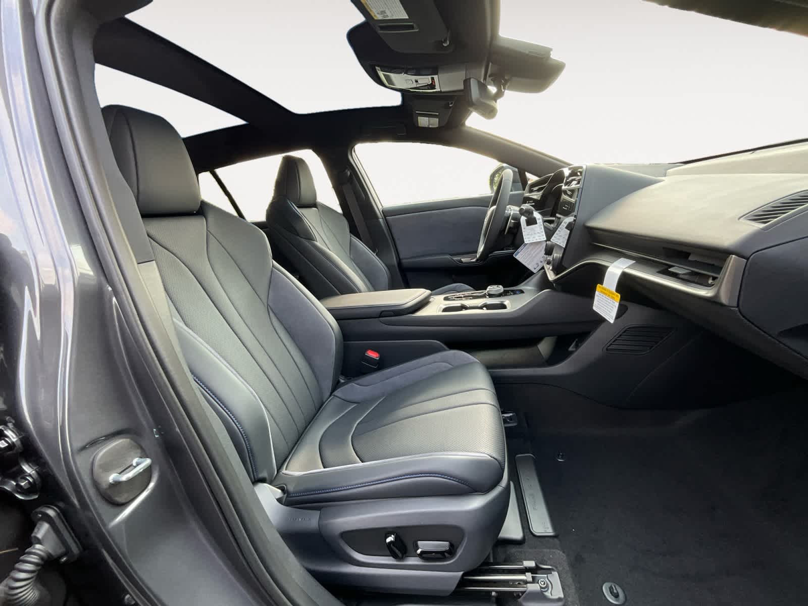 2026 Lexus RZ 550e F SPORT