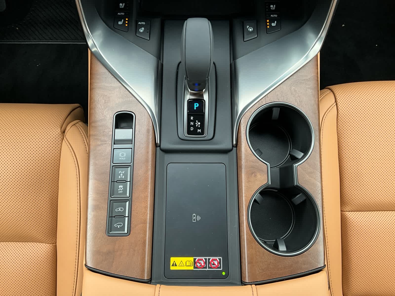 2026 Lexus LX 700h Luxury
