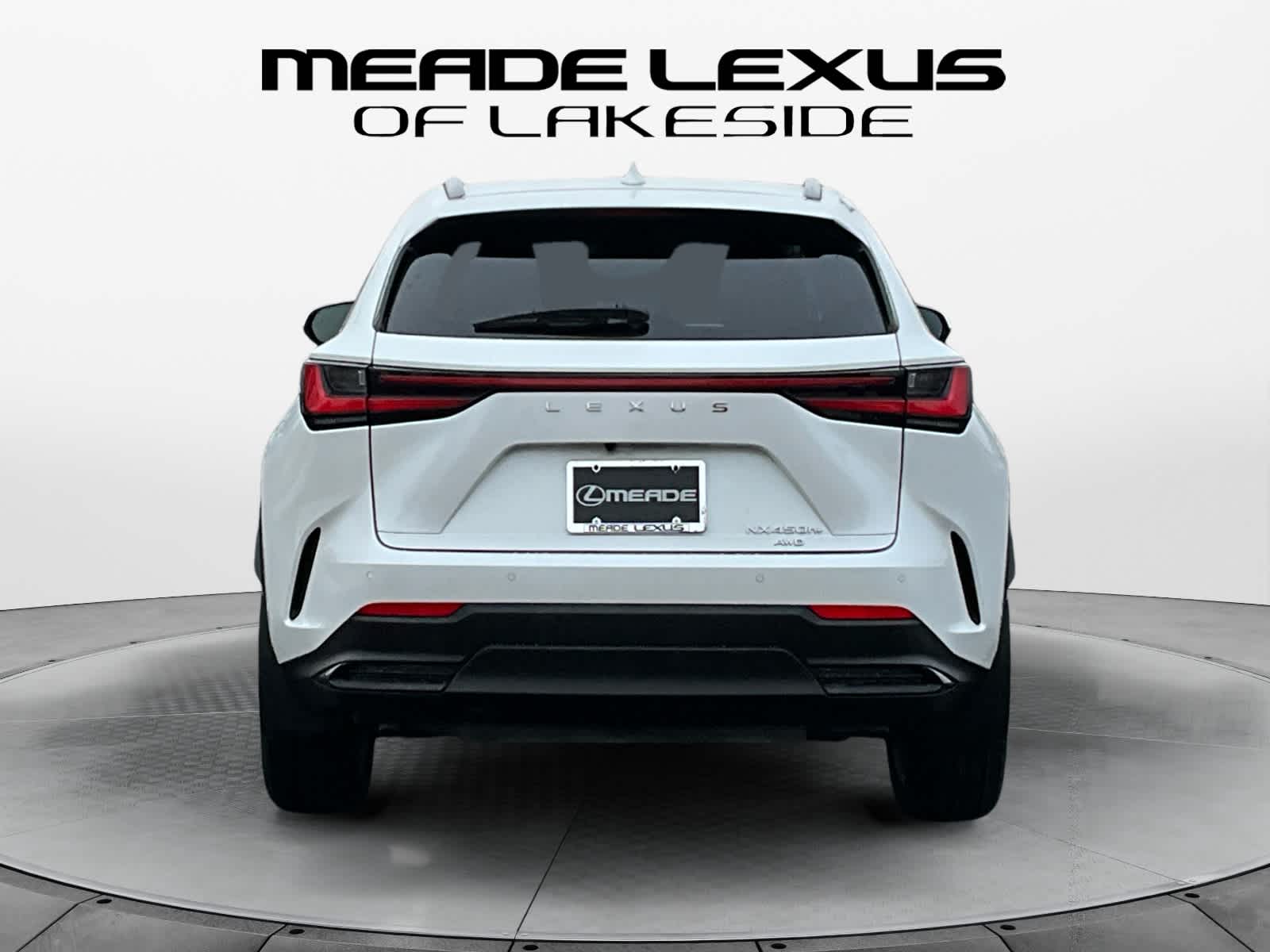 2024 Lexus NX 450h+ Luxury