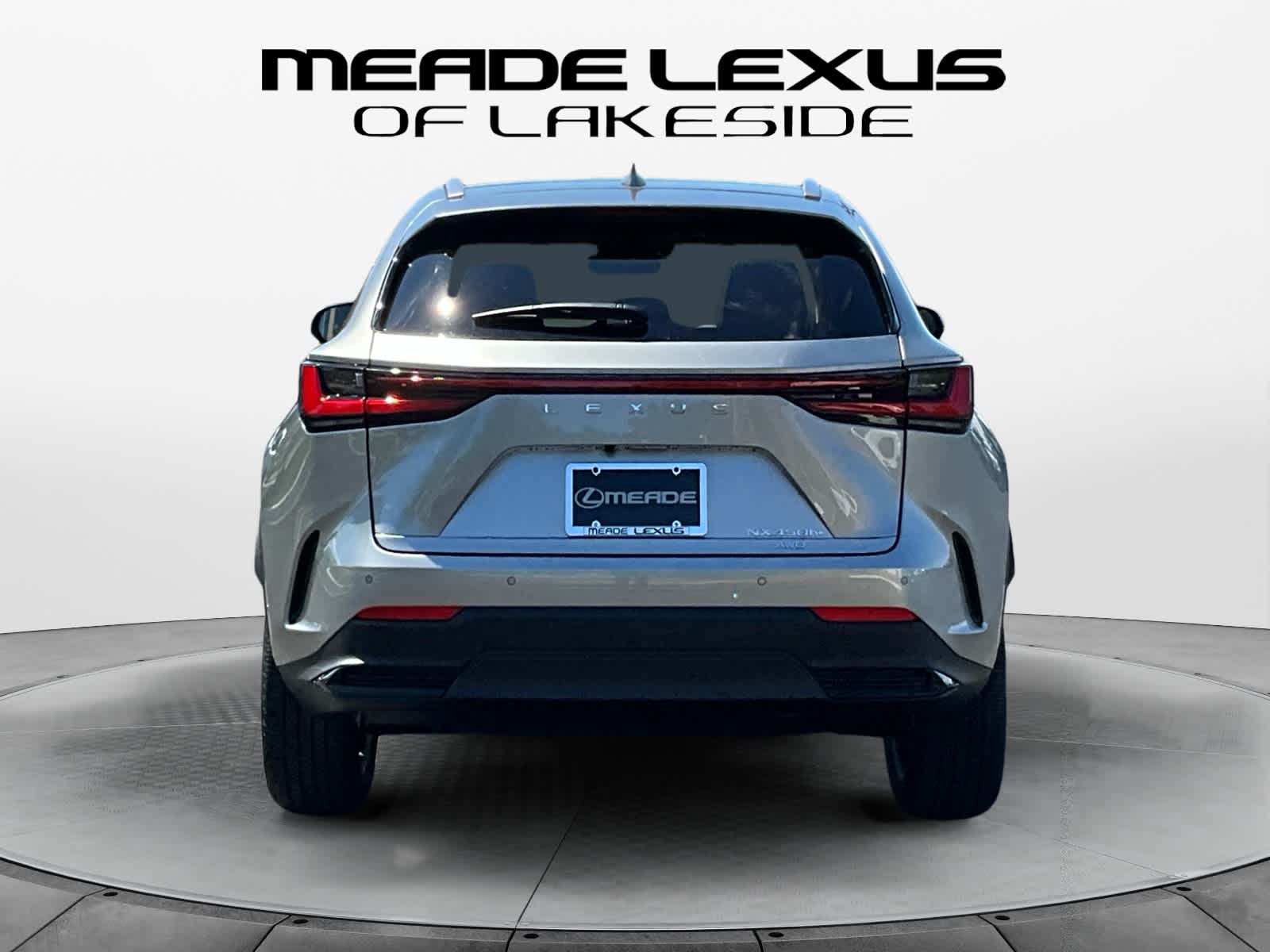 2026 Lexus NX 450h+ Luxury