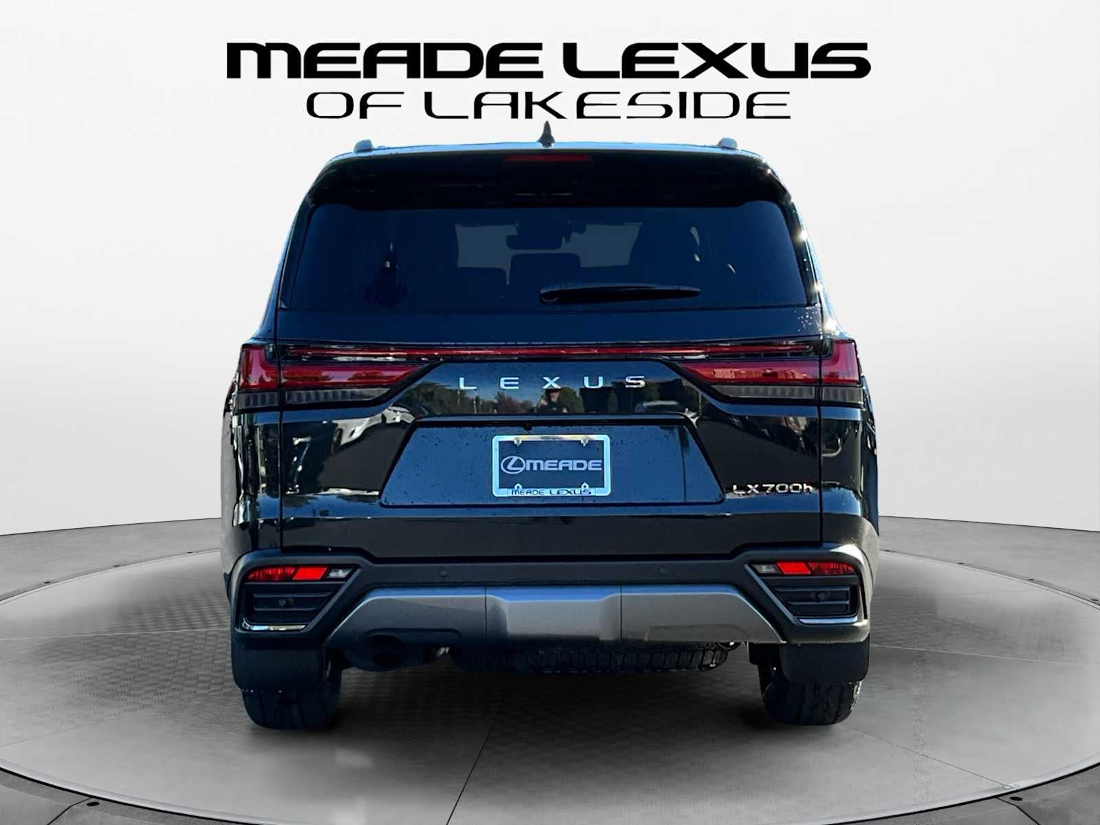 2026 Lexus LX 700h Overtrail