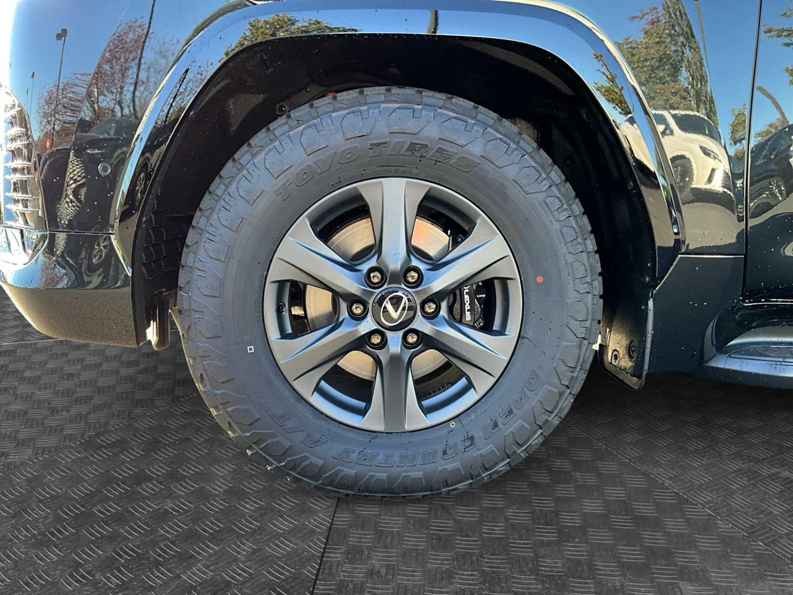 2026 Lexus LX 700h Overtrail