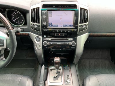 2014 Toyota Land Cruiser 4dr 4WD (Natl)