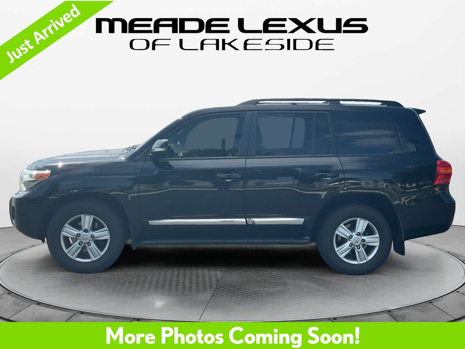 2014 Toyota Land Cruiser 4dr 4WD (Natl)