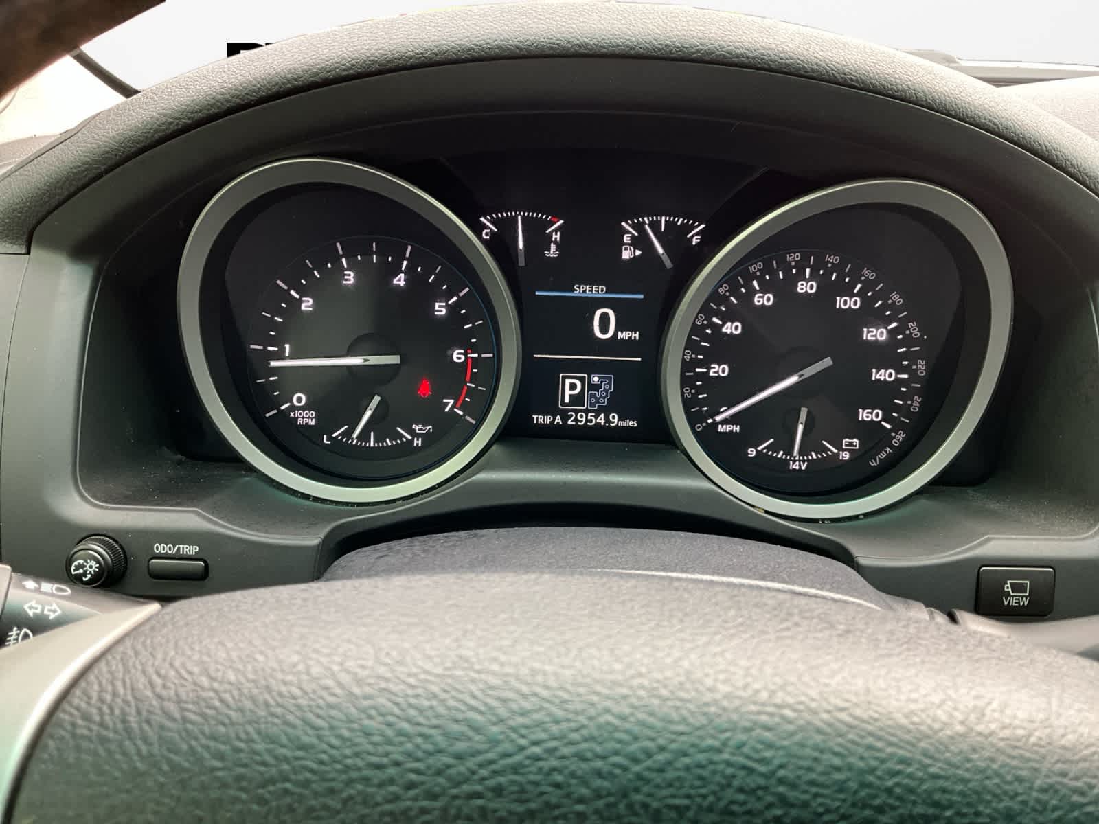 2014 Toyota Land Cruiser 4dr 4WD (Natl)