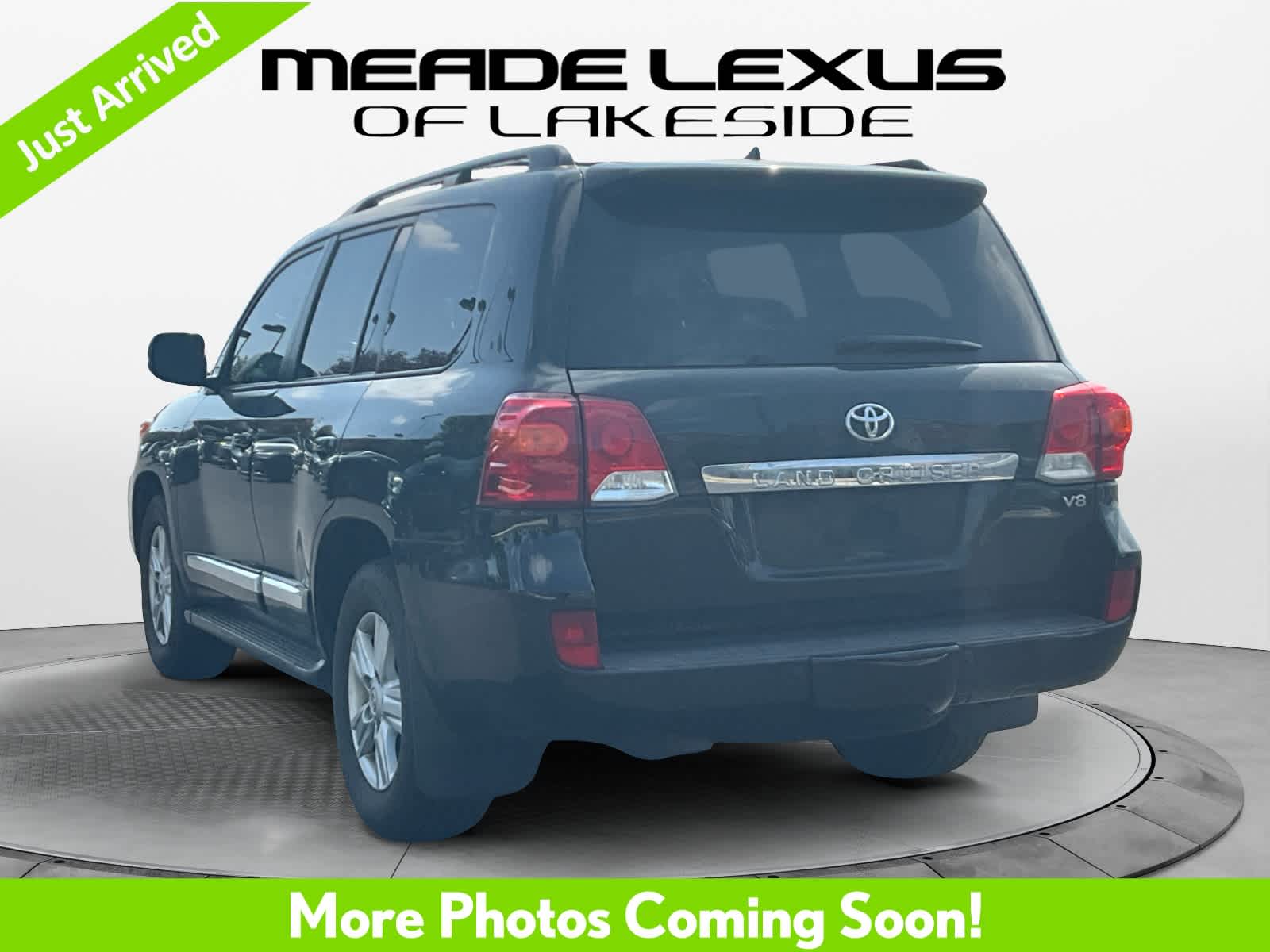 2014 Toyota Land Cruiser 4dr 4WD (Natl)
