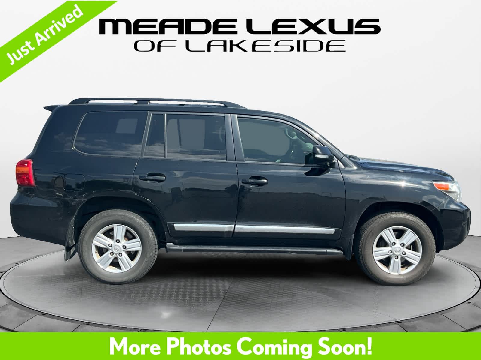 2014 Toyota Land Cruiser 4dr 4WD (Natl)